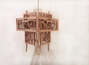 Lampu Gantung Berkelas dari Kardus Bekas